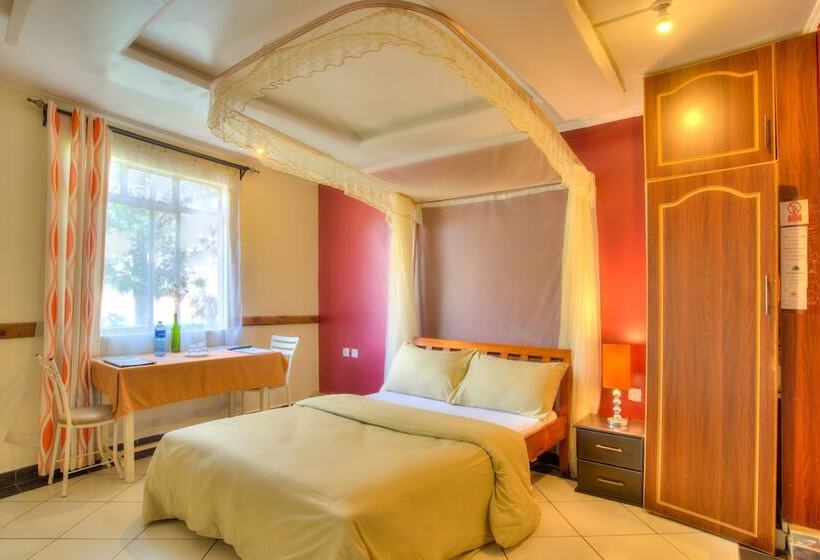 Standard Szoba, Red Buffalo House