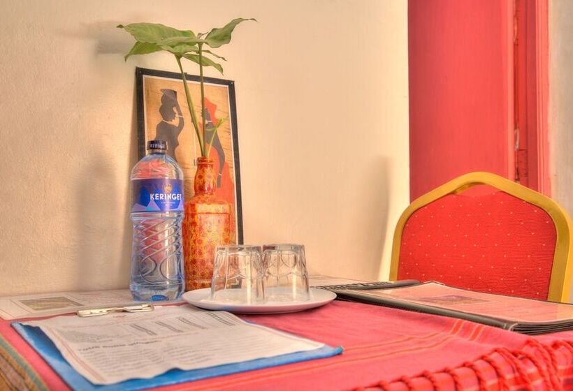 Superior Szoba, Red Buffalo House