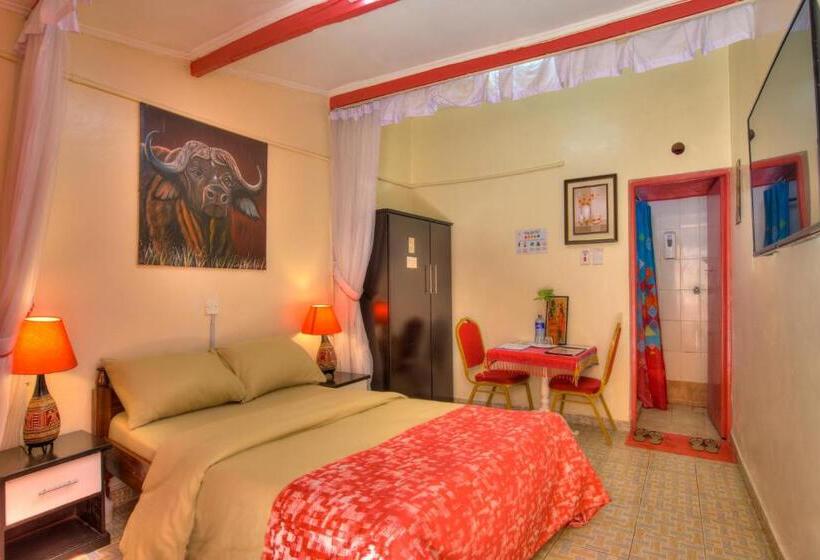 اتاق سوپریور, Red Buffalo House