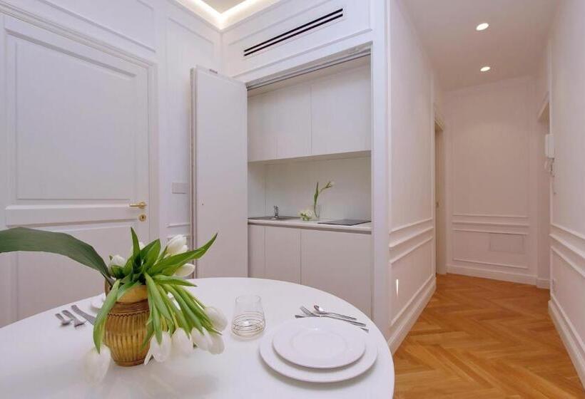 استودیوی لوکس, Domna Luxury Suites