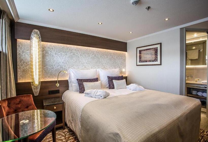 Номер Economy, Viva Riverside Altstadt Düsseldorf