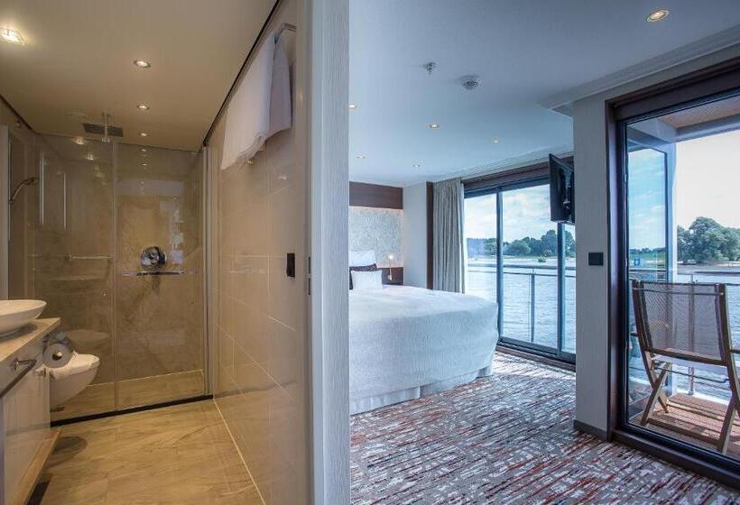 带河湖景观的套房, Viva Riverside Altstadt Düsseldorf