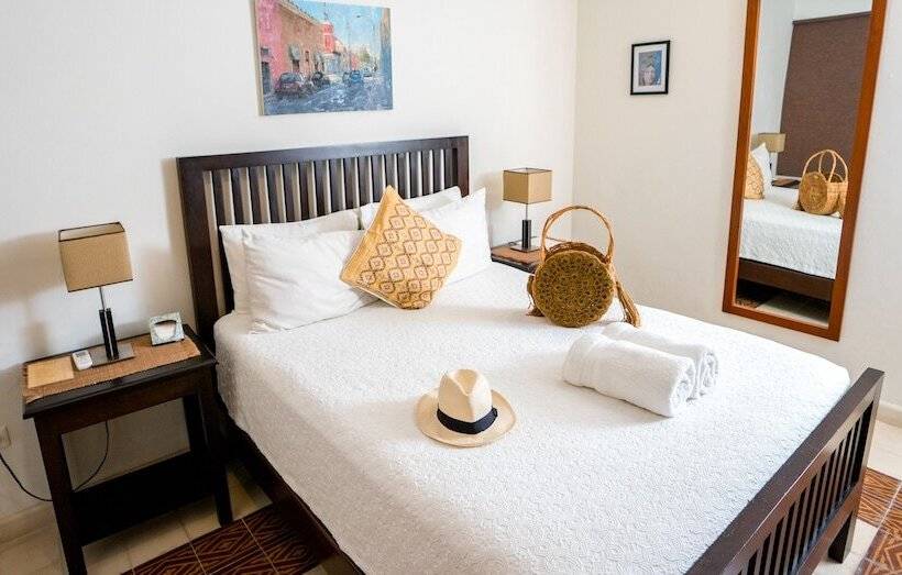 デラックスルーム, Boutique By The Museo