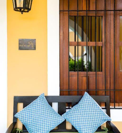 デラックススイート, Boutique By The Museo