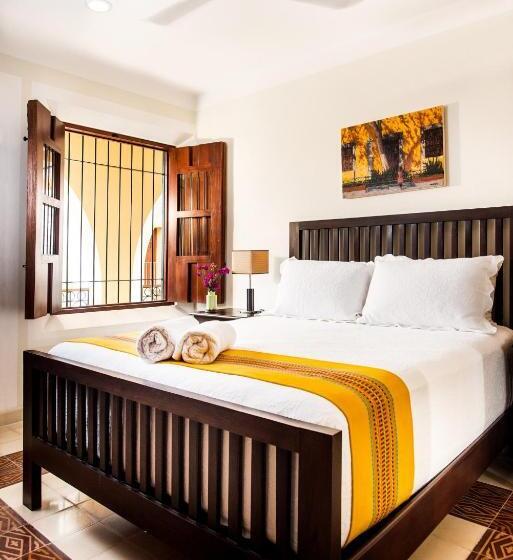 デラックススイート, Boutique By The Museo