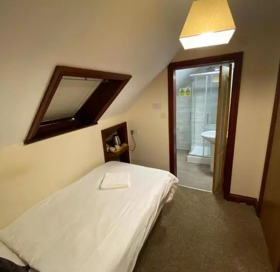 スタンダードシングルルーム, Little Foxes Hotel & Gatwick Airport Parking