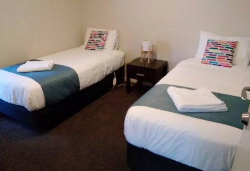 2ベッドルーム家族用アパートメント, Esplanade Apartments