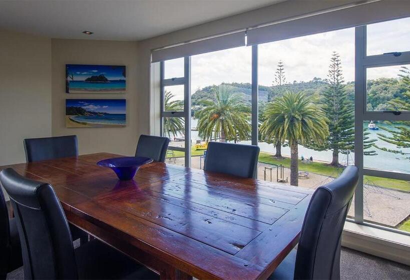 דירת פנטהאוז 1 חדרי שינה, Esplanade Apartments