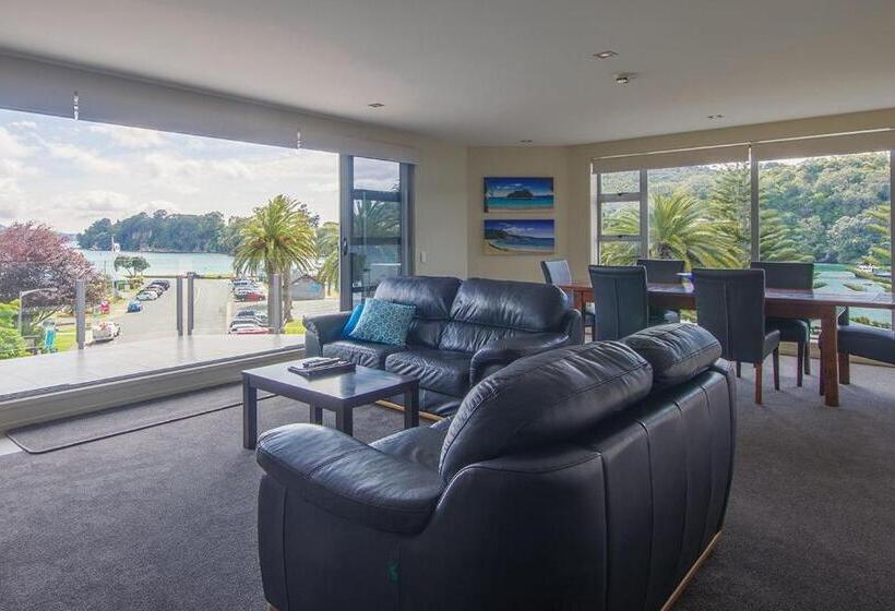 דירת פנטהאוז 1 חדרי שינה, Esplanade Apartments