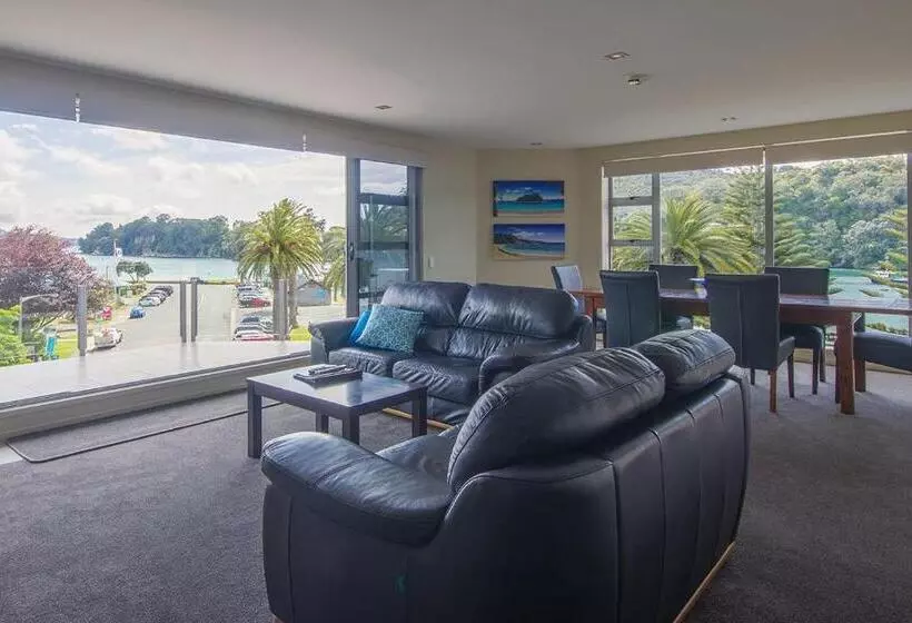1ベッドルームペントハウスアパート, Esplanade Apartments