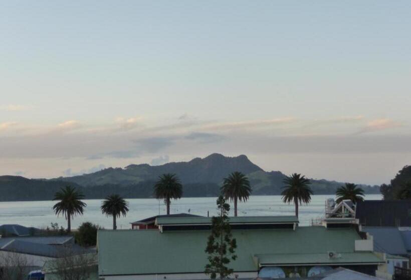 דירת 3 חדרים נוף לים, Esplanade Apartments