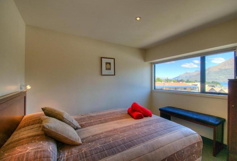 行政套房, Four Seasons Motel