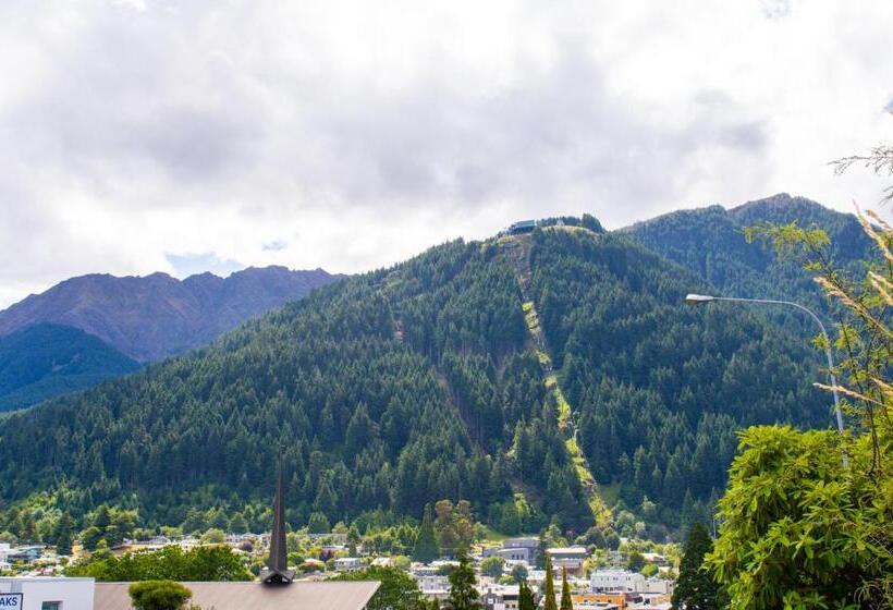 行政套房, Four Seasons Motel