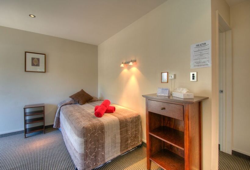 行政套房, Four Seasons Motel