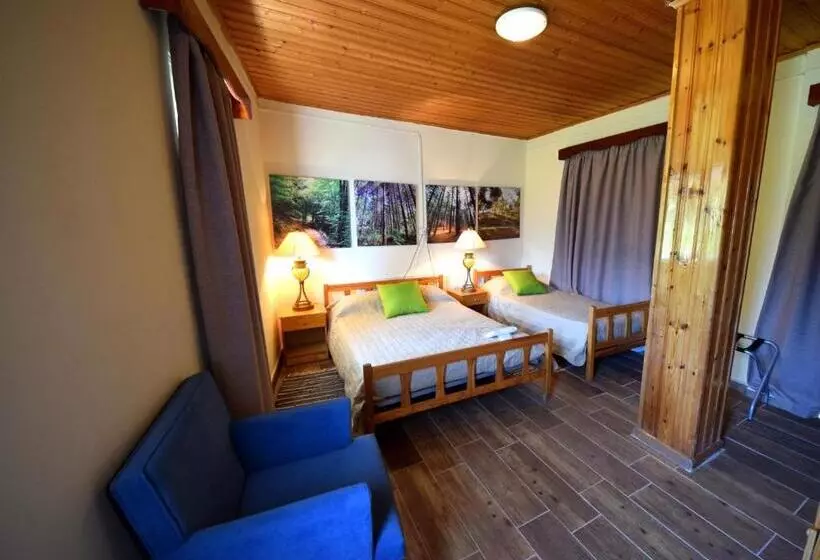 اتاق استاندارد سه نفره, Christys Palace