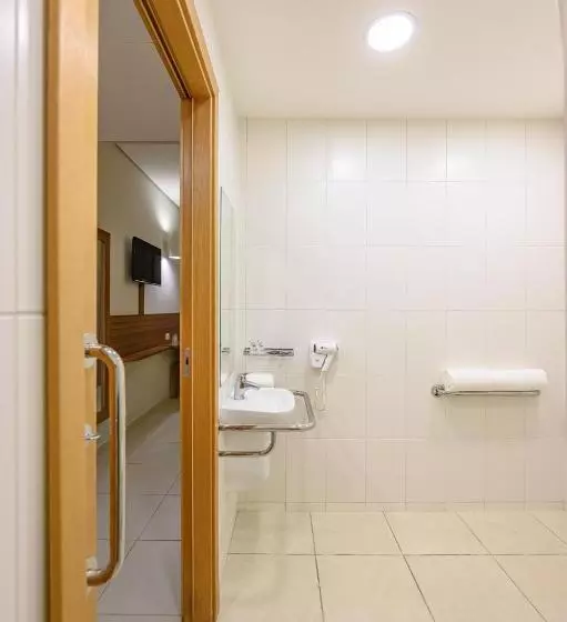 身障者適用スタンダードルーム, Unihotel Salto