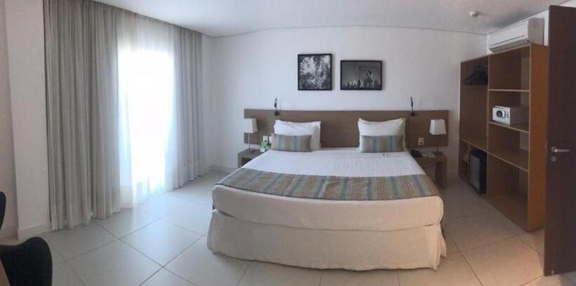 套房侧面可观海景, Crocobeach