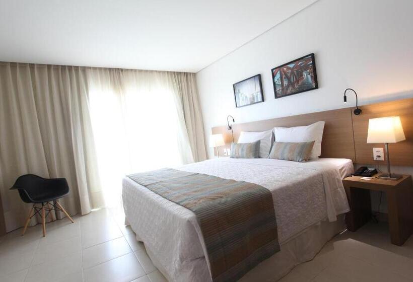 套房侧面可观海景, Crocobeach