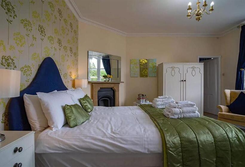 Номер Стандарт, Mellington Hall Country House