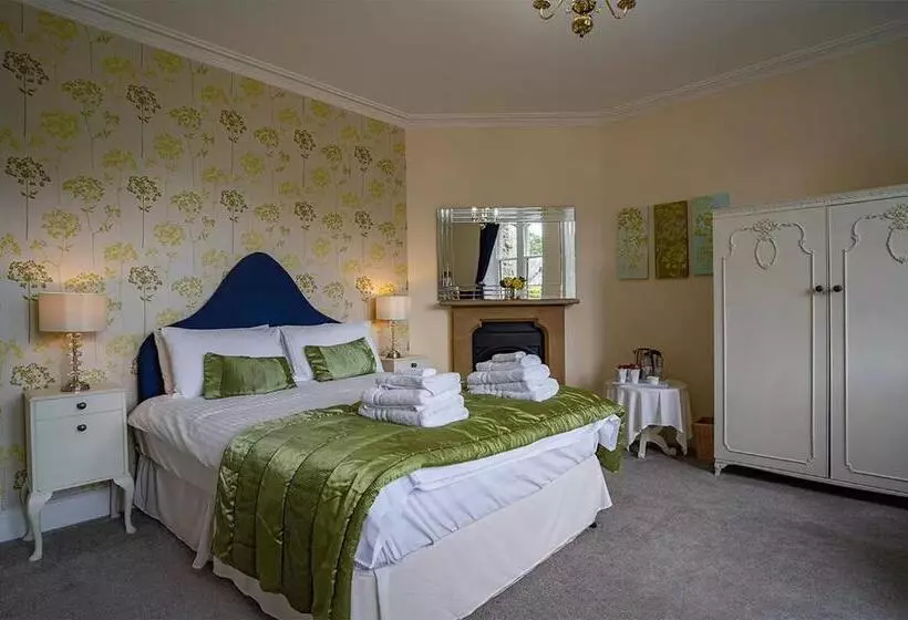 スタンダードルーム, Mellington Hall Country House