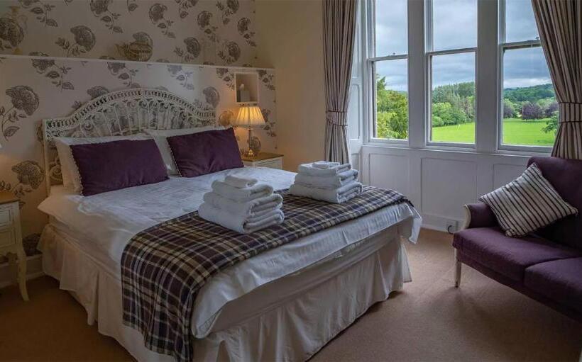 غرفة قياسية, Mellington Hall Country House