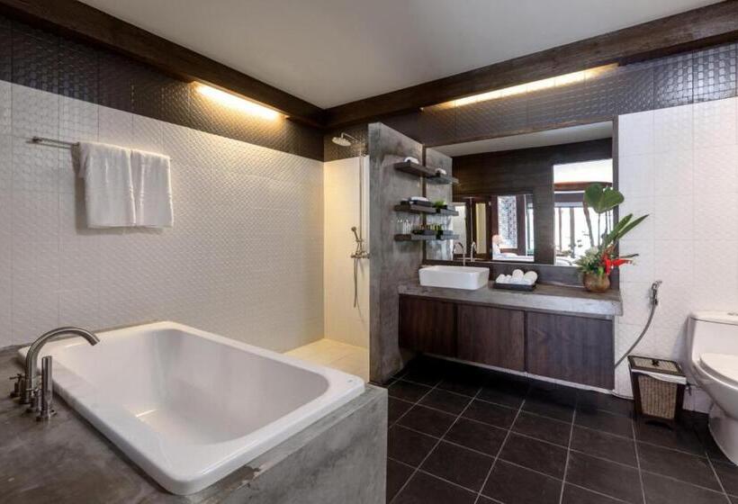 Quarto Deluxe Vista Piscina, Naina Resort & Spa   Sha Extra Plus