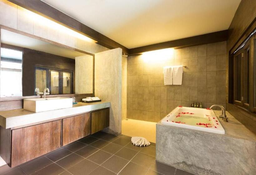 Quarto Deluxe Vista Piscina, Naina Resort & Spa   Sha Extra Plus