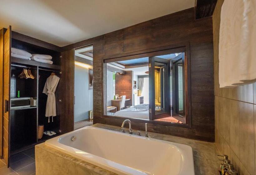 Quarto Deluxe Vista Piscina, Naina Resort & Spa   Sha Extra Plus