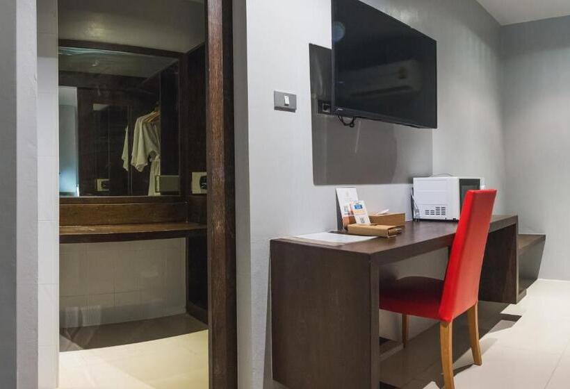 Quarto Familiar, Naina Resort & Spa   Sha Extra Plus