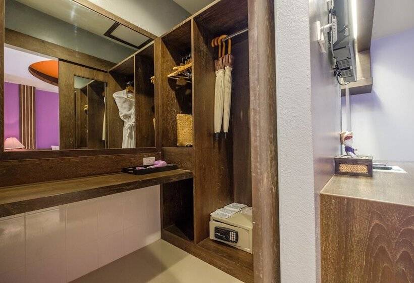 Quarto Familiar, Naina Resort & Spa   Sha Extra Plus