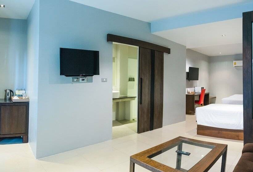 Quarto Familiar, Naina Resort & Spa   Sha Extra Plus