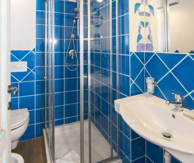 חדר סטנדרט, Olbia City