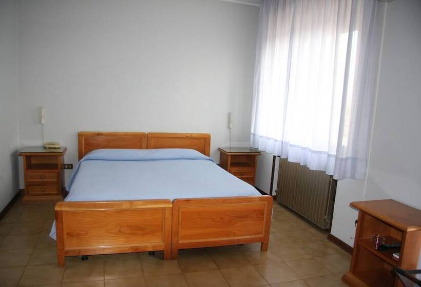 スタンダードトリプルルーム, Ristorante Da Gianni