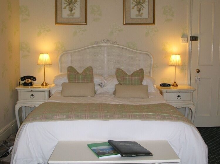 スーペリアールーム, Rylstone Manor