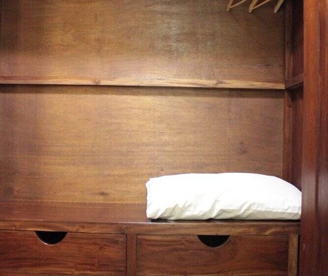 اتاق استاندارد, Salcedo De Vigan