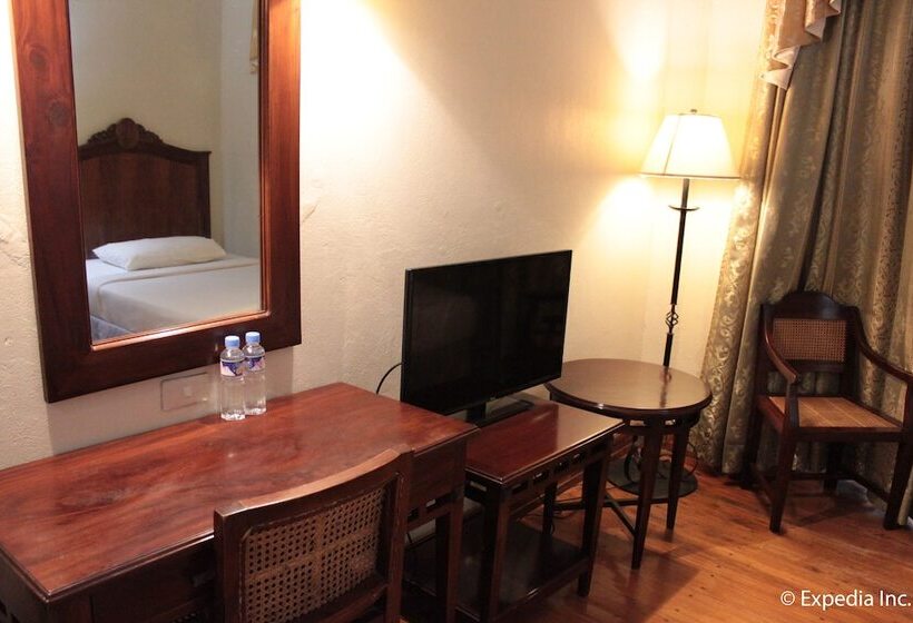 اتاق سوپریور, Salcedo De Vigan