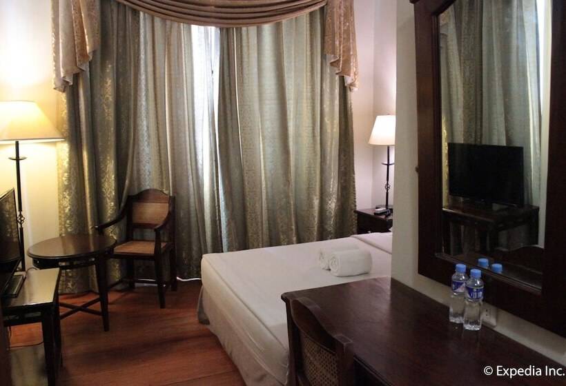 اتاق سوپریور, Salcedo De Vigan