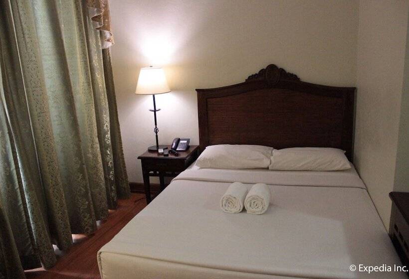 اتاق سوپریور, Salcedo De Vigan