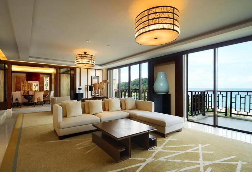 סוויטה נשיאותית 2 חדרים, Sheraton Shenzhou Peninsula Resort