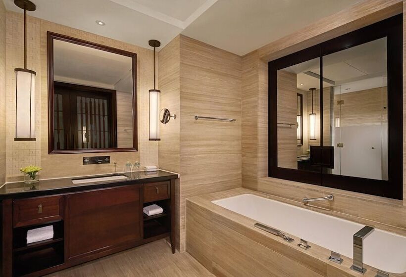 חדר סטנדרט נוף לים, Sheraton Shenzhou Peninsula Resort