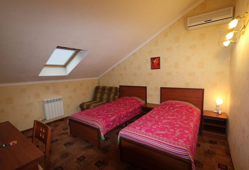 Номер Стандарт, Strana Magnoliy