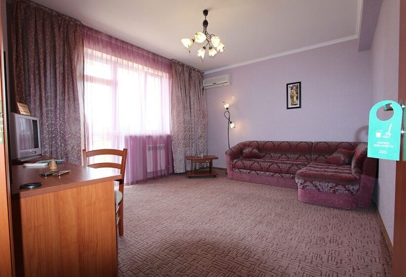 Люкс, Strana Magnoliy