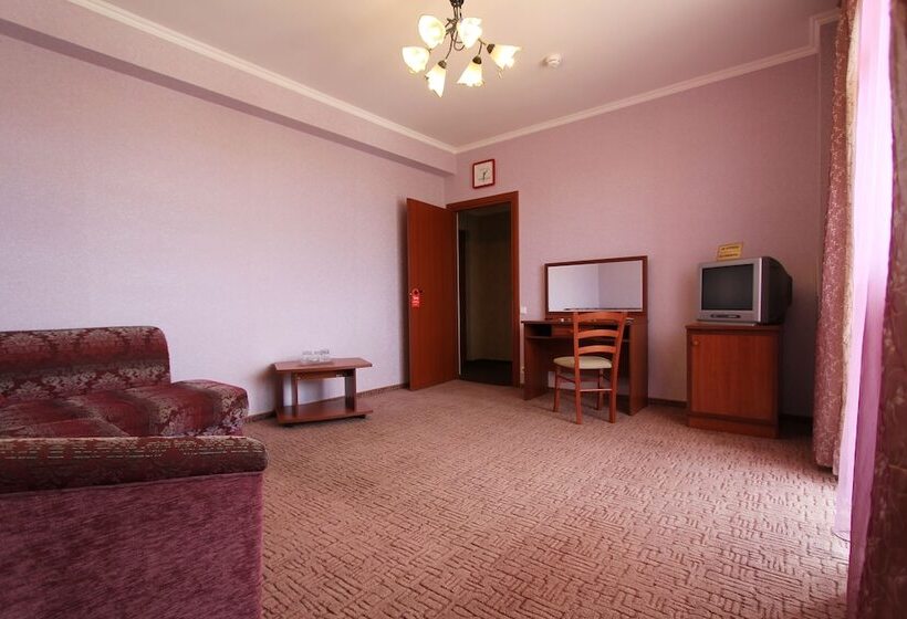 Люкс, Strana Magnoliy