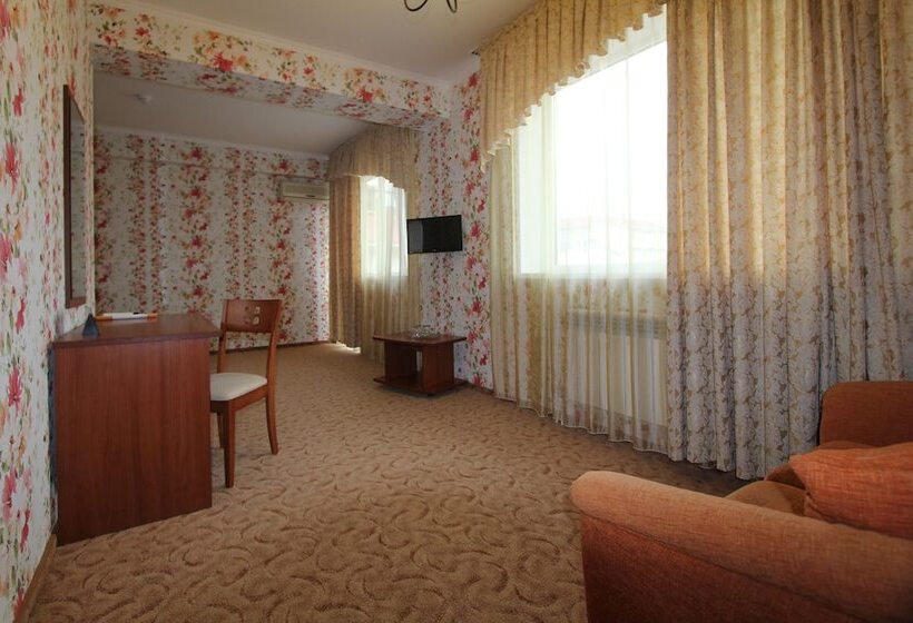 Люкс, Strana Magnoliy