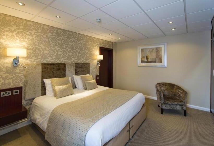 Номер Стандарт Вид на Сад, The Barnstaple