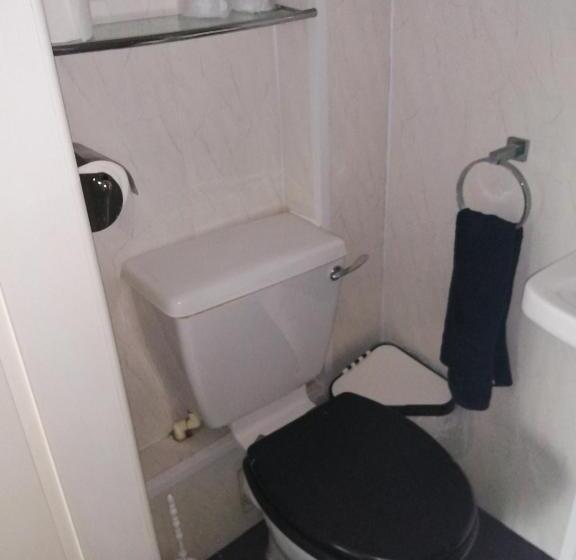 חדר פרמיום, The Garnett