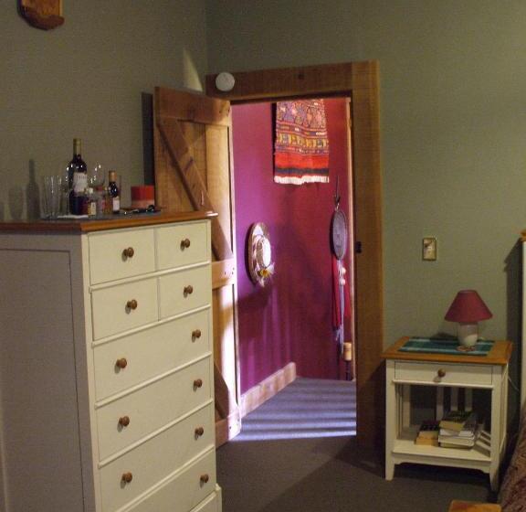 סוויטה נוף להרים, The River Lodge