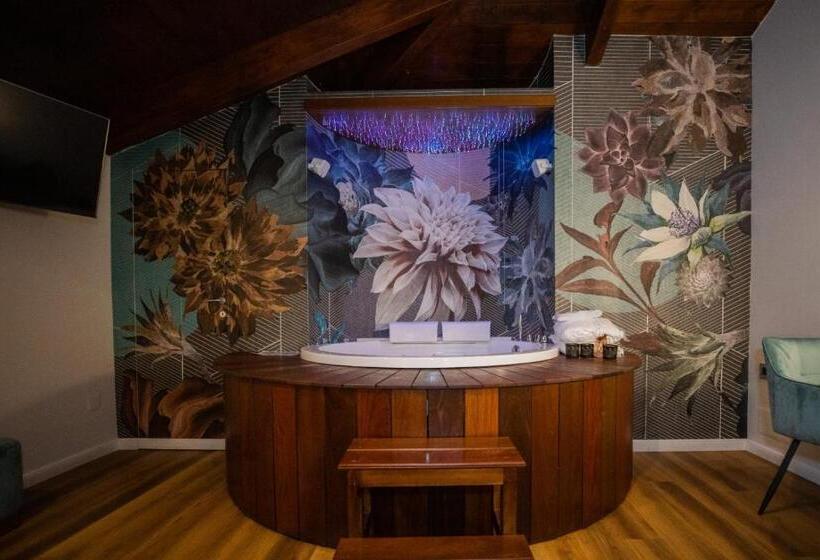 キングサイズベッドのスタンダードルーム, Vogue