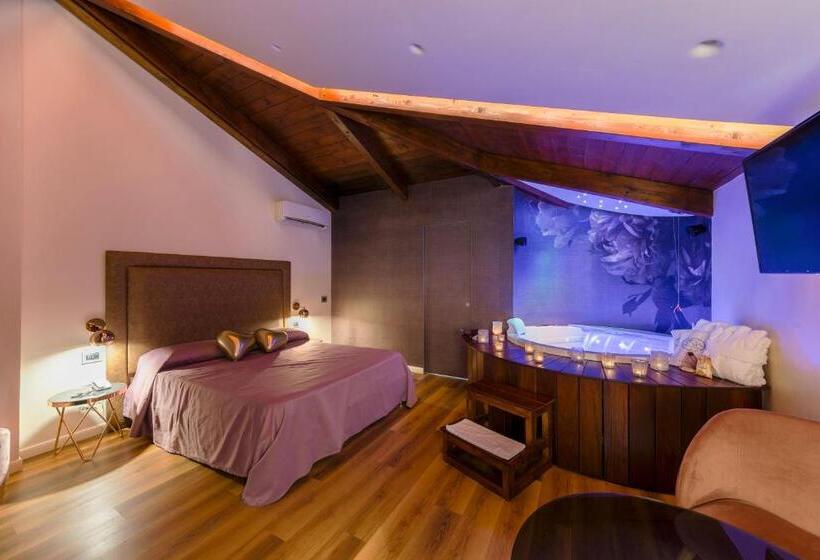 キングサイズベッドのスタンダードルーム, Vogue