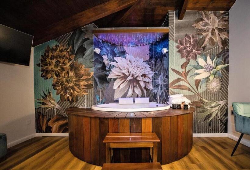 キングサイズベッドのスタンダードルーム, Vogue